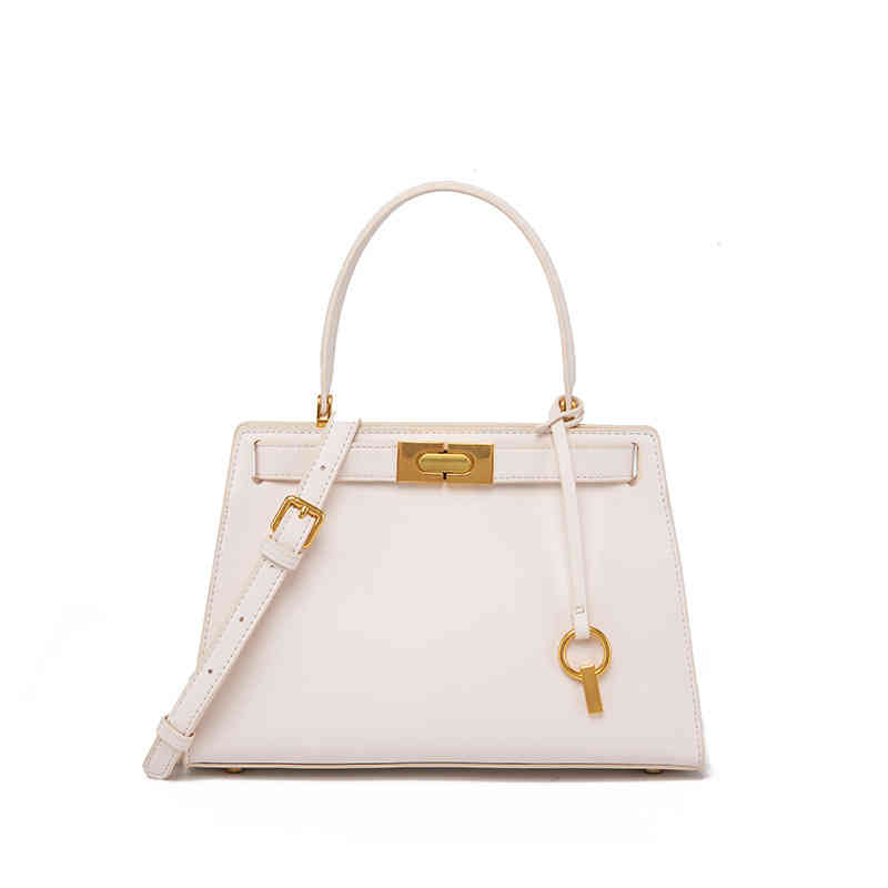 Fashion women's new high-quality versatile bag luxury designer Red wedding fashion autumn and winter, Small red
Fashion women's new high-quality versatile bag luxury designer Red wedding fashion autumn and winter, Small red