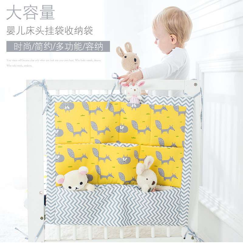 Cartoon Rooms Nursery Hanging Storage Bag Baby Cot Bed Crib Organizer Toy Diaper Pocket for born Crib Bedding Set 5060 cm 220531
