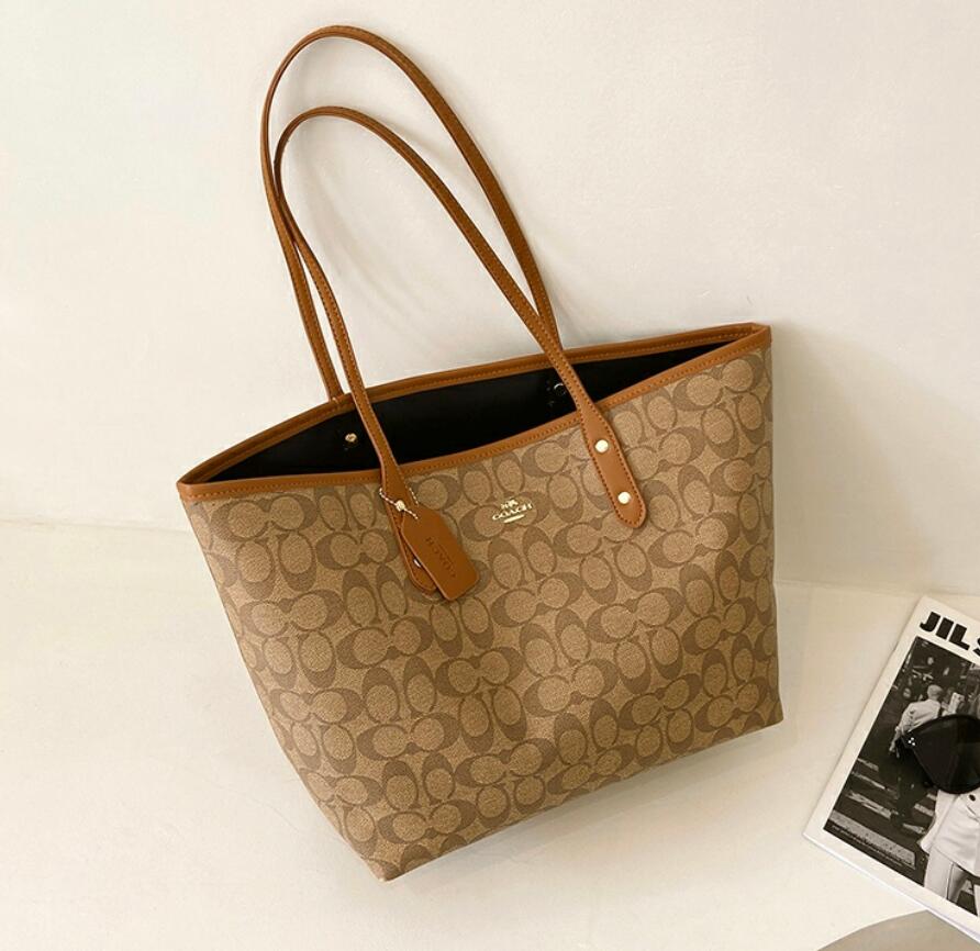 14 Top quality designer retro coach women leather handbag Envelope shopping crossbody messenger Chain flap bag tote shoulder bag Dinner Postman bags, Black;brown
14 Top quality designer retro coach women leather handbag Envelope shopping crossbody messenger Chain flap bag tote shoulder bag Dinner Postman bags, Black;brown