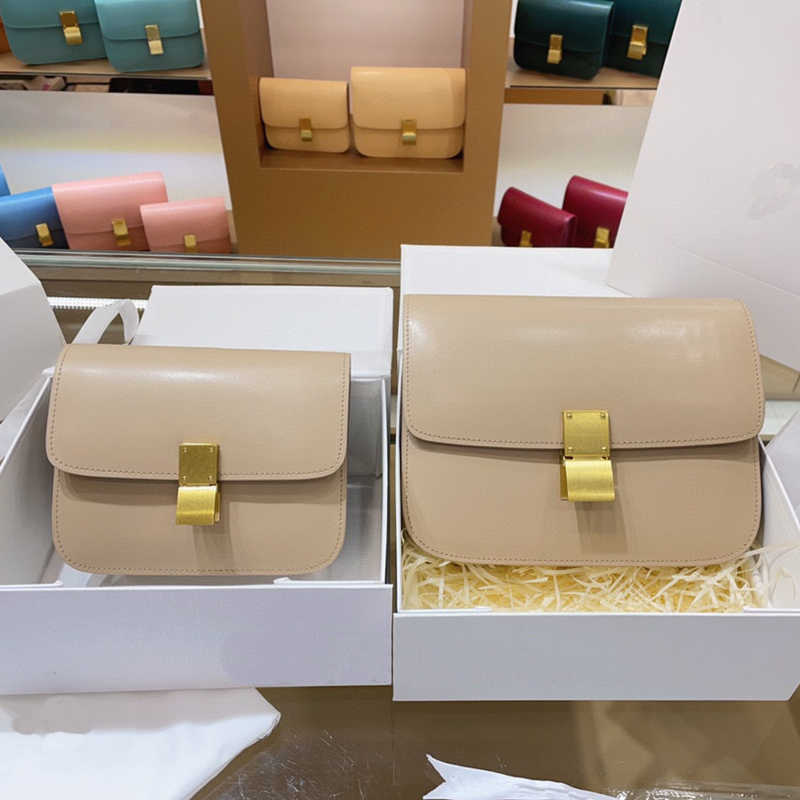 7A+ women Crossbody Saddle shoulder Bag Handbags Designer Bags different color wallet Cowhide Genuine Leather purse flap with box dust bag, Contact customer service
7A+ women Crossbody Saddle shoulder Bag Handbags Designer Bags different color wallet Cowhide Genuine Leather purse flap with box dust bag, Contact customer service