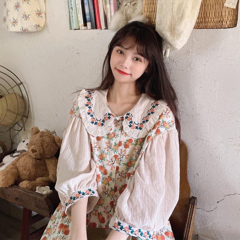 Women's T-Shirt Autumn Style Mori Doll Collar Sweet Flower Embroidery Small Fresh Floral Retro Lantern Sleeve Cotton And Linen ShirtWomen's, Apricot
Women's T-Shirt Autumn Style Mori Doll Collar Sweet Flower Embroidery Small Fresh Floral Retro Lantern Sleeve Cotton And Linen ShirtWomen's, Apricot