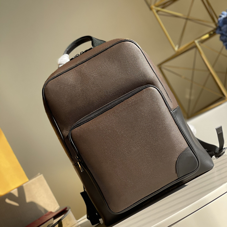 10A Mirror quality DEAN BACKPACK School Bag M45335 Fashion Luxuries Shoulder Bags Genuine Leather Men Backpack With Box L308
10A Mirror quality DEAN BACKPACK School Bag M45335 Fashion Luxuries Shoulder Bags Genuine Leather Men Backpack With Box L308