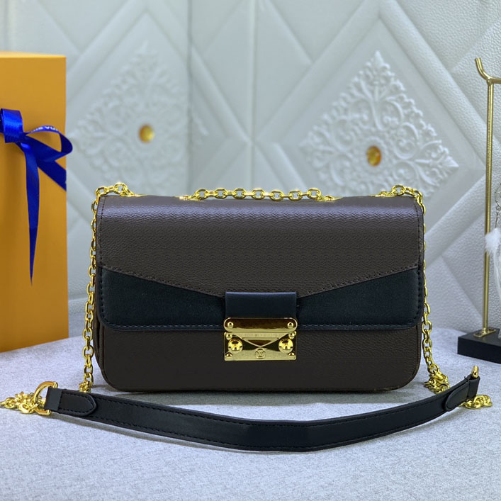 TOP QUALITY handbag women shoulder bags 6126 luxurys designers purse fashion chain leather totes classic woman crossbody bag, Black
TOP QUALITY handbag women shoulder bags 6126 luxurys designers purse fashion chain leather totes classic woman crossbody bag, Black
