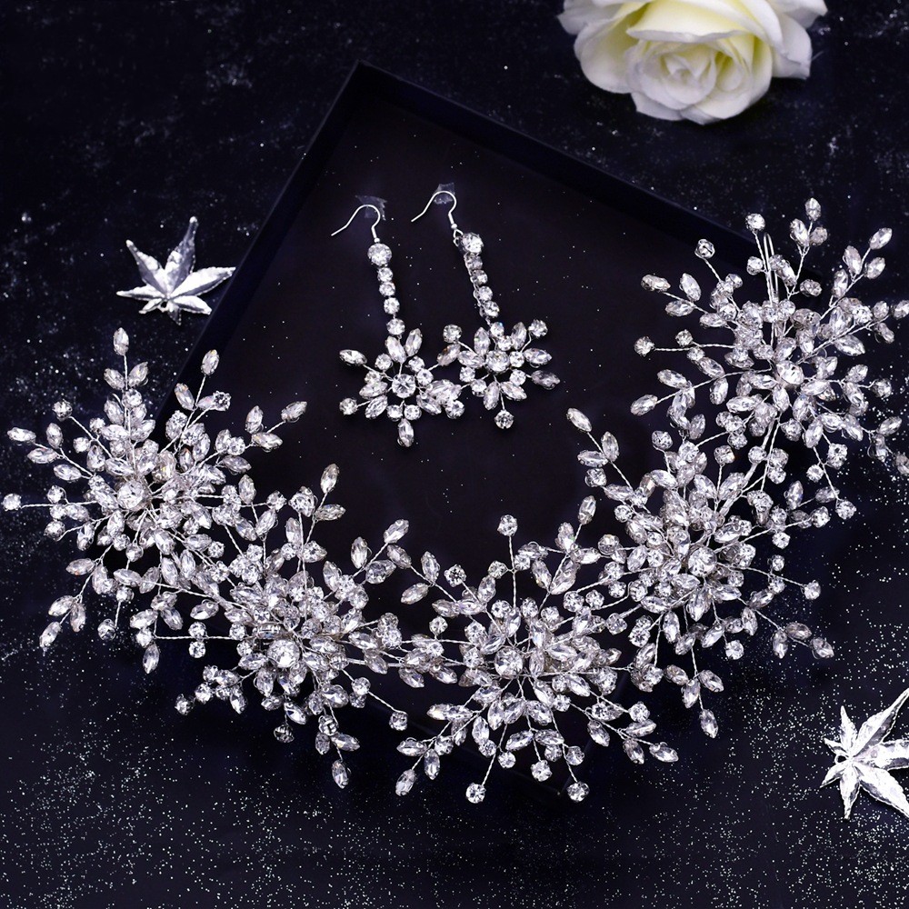 Luxurious Baroque Bridal Headpieces Crown and Tiaras Earrings Sparkly Crystals Rhinestones Women Headwear Headdress Hairband Weddi