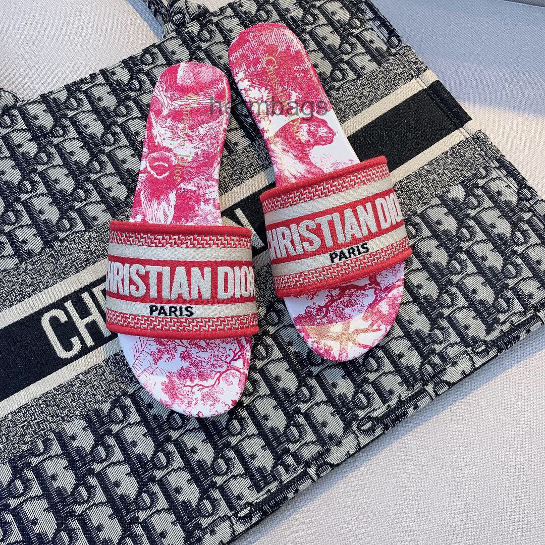Designer Slippers Sandals d Way Christianss 2022 Home d Leather Shoes Embroidered Letter Thick Heel One Line Infrared Wear Cool KLVY, Low heel 12
Designer Slippers Sandals d Way Christianss 2022 Home d Leather Shoes Embroidered Letter Thick Heel One Line Infrared Wear Cool KLVY, Low heel 12