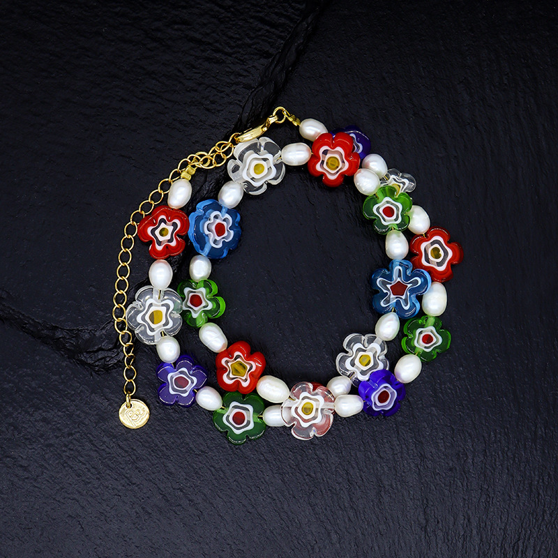 Necklace Minority High Sense Freshwater Pearl Glass Flower Simple and Versatile Clavicle Chain Same
Necklace Minority High Sense Freshwater Pearl Glass Flower Simple and Versatile Clavicle Chain Same
