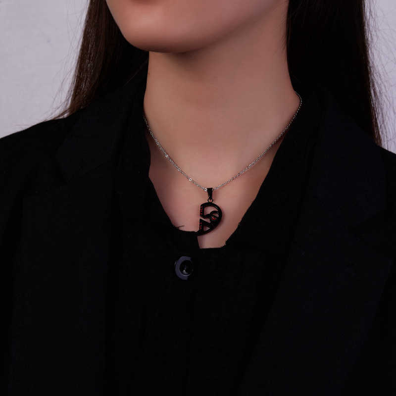 PCS/Set 2 Trend Moon Heart Necklace For Couple Stainless Steel Family Friend Women Chain Choker Jewelry Gifts