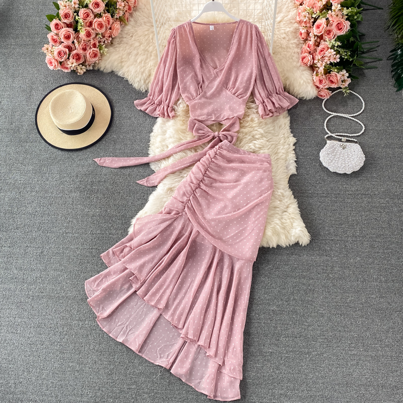 New Summer Beach Vacation Women Two Piece Dress Sets Fashion Dots Print Short Chiffon Shirt And High Waist Mermaid Long Skirt Set 2022, Same as picture
New Summer Beach Vacation Women Two Piece Dress Sets Fashion Dots Print Short Chiffon Shirt And High Waist Mermaid Long Skirt Set 2022, Same as picture
