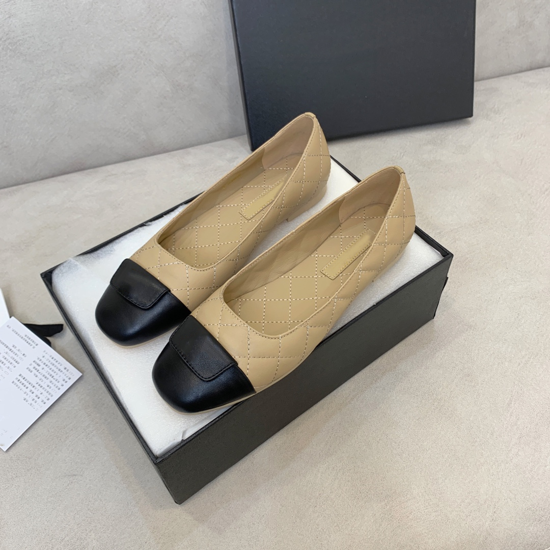 2022 New Flats Loafers Genuine Leather Flat Shoes Spring/Autumn Mixed Colors Slip-On Luxury Designer Women Shoes Flats, As pic2
2022 New Flats Loafers Genuine Leather Flat Shoes Spring/Autumn Mixed Colors Slip-On Luxury Designer Women Shoes Flats, As pic2