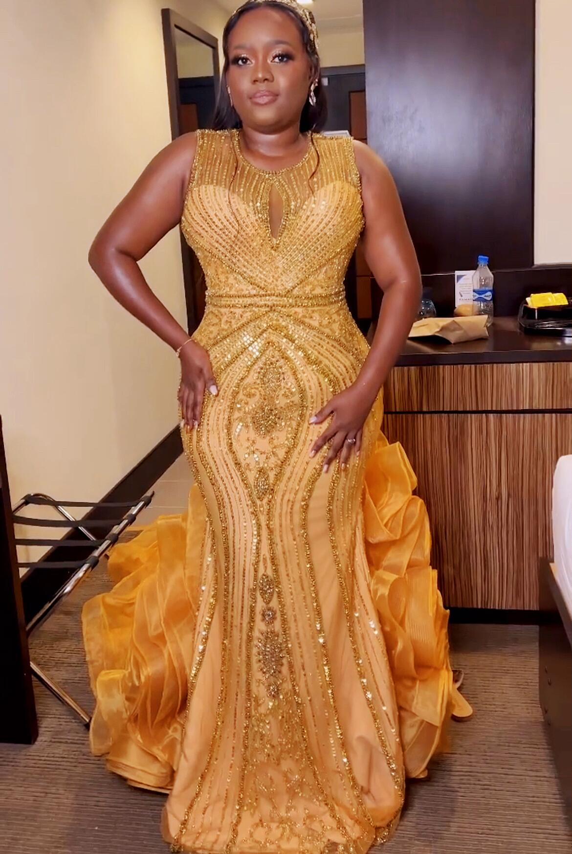 Plus Size Arabic Aso Ebi Luxurious Mermaid Gold Prom Dresses Sheer Neck Evening Formal Party Second Reception Birthday Engagement Gowns Dress ZJ506