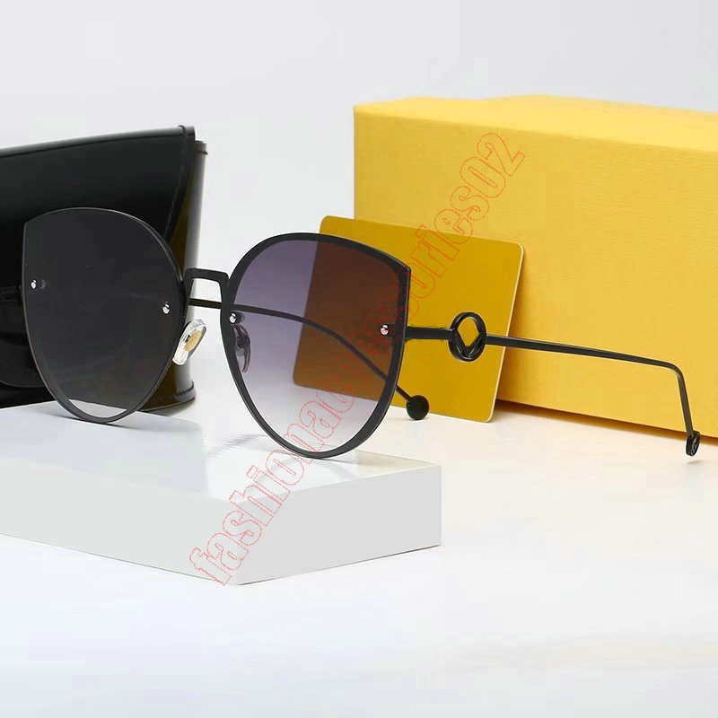 Wholesale Famous Designer Baguette Light F Havana Metal Sunglasses Men Women Cat Eye Sunglass Luxury Uv400 Eyewear Sun Glasses Driver Outdoor Classic Glasses
Wholesale Famous Designer Baguette Light F Havana Metal Sunglasses Men Women Cat Eye Sunglass Luxury Uv400 Eyewear Sun Glasses Driver Outdoor Classic Glasses