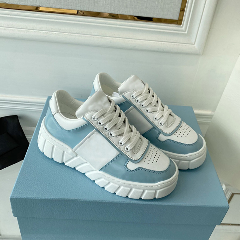 Men Women Thick-soled Platform Trainers Modern Design Triangle Applique Lightweight Sneaker Outdoor Shoe Height Increasing Rubber Leather Casual Shoes NO404
Men Women Thick-soled Platform Trainers Modern Design Triangle Applique Lightweight Sneaker Outdoor Shoe Height Increasing Rubber Leather Casual Shoes NO404