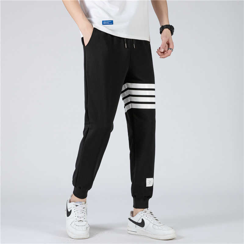 Turr 2023 New Brand Tb Thom Classic Fashion Pants Men's and Women's Four-bar Yarn-dyed Waffle Cotton Casual Trend, Gray
Turr 2023 New Brand Tb Thom Classic Fashion Pants Men's and Women's Four-bar Yarn-dyed Waffle Cotton Casual Trend, Gray