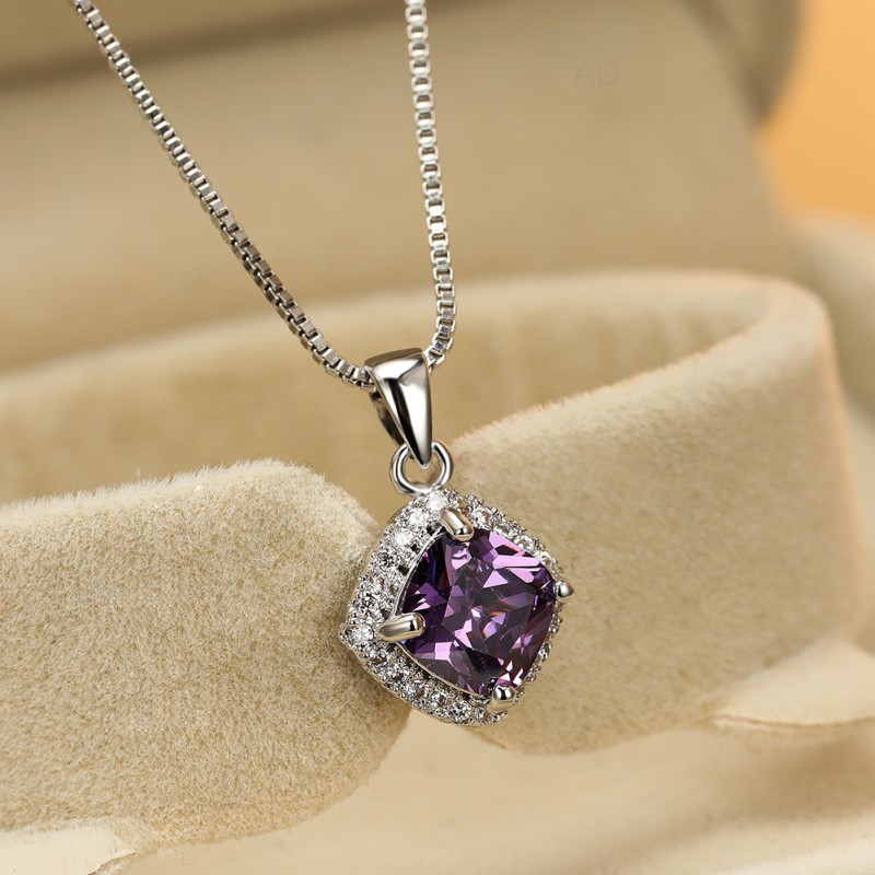 Beautiful Emerald Sapphire Purple Gemstone Pendant Necklace Fine Jewelry Necklaces for Engagement Gift
