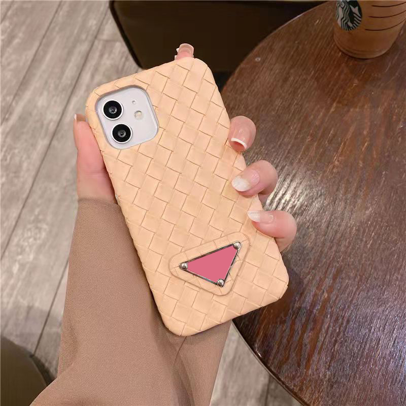 Luxurys designers Phone Case for iPhone case 7p 8p x XS XR xsmax 11 11pro 11promax 12 12Pro 12promax 13 13pro 13promax waterproof weave nice, Black
Luxurys designers Phone Case for iPhone case 7p 8p x XS XR xsmax 11 11pro 11promax 12 12Pro 12promax 13 13pro 13promax waterproof weave nice, Black