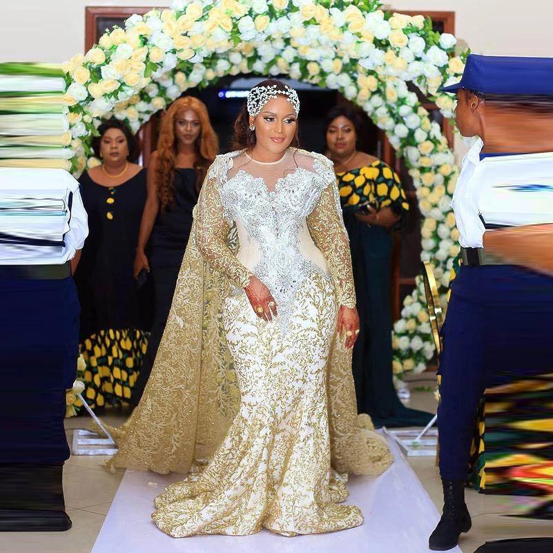 African Lace Wedding Dresses Wit long Wrap Tassels gold champagne Plus Size Bridal Dress Long Sleeve Appliques Beads Sheer Neck vestidos de novia