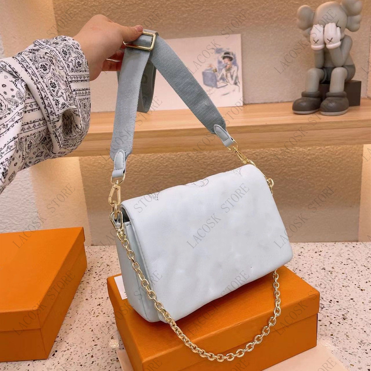 2022 newest fashion cousin shoulder bags designer women handbags purses chain ceossbody double strap high quality with box, White
2022 newest fashion cousin shoulder bags designer women handbags purses chain ceossbody double strap high quality with box, White
