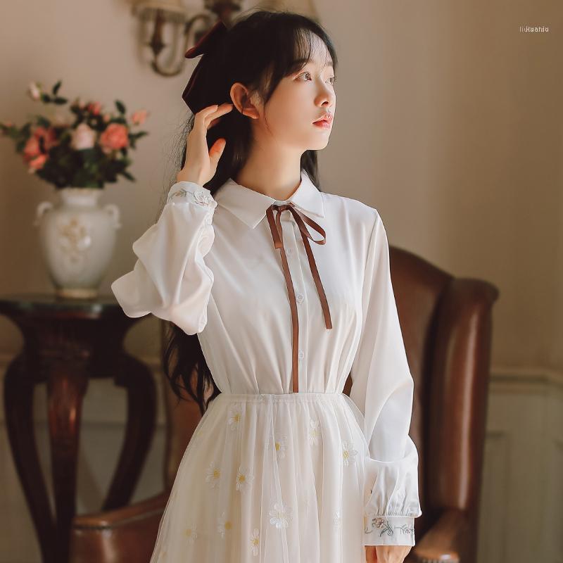 Fashion Women' Clothing Autumn Solid Turn-down Collar Full Vintage Blouses Shirts, White
Fashion Women' Clothing Autumn Solid Turn-down Collar Full Vintage Blouses Shirts, White