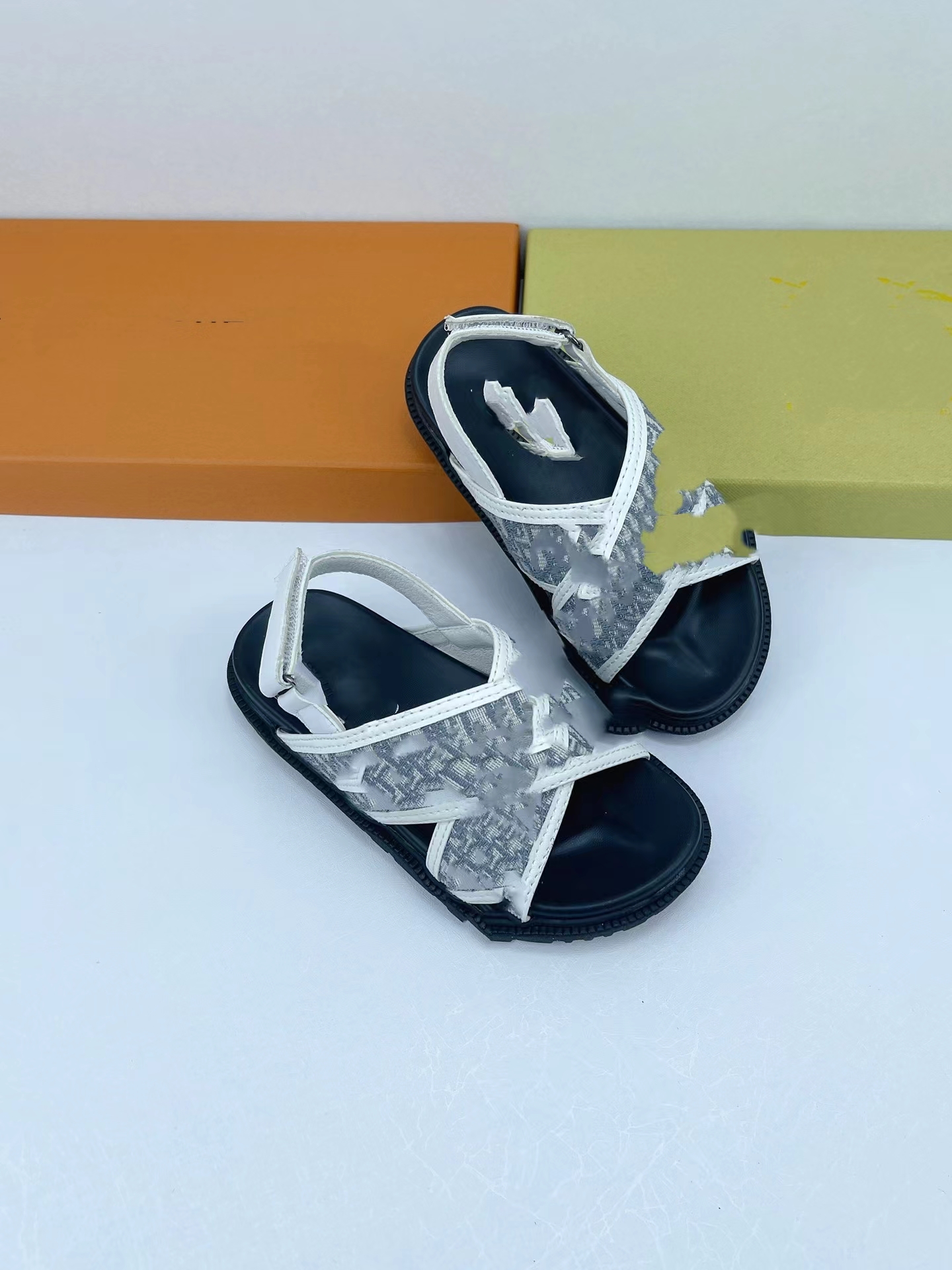 kid summer shoe white designer sandal slippers cute girl party shoes genuine leather baby boy toddler outdoor beach sandals
kid summer shoe white designer sandal slippers cute girl party shoes genuine leather baby boy toddler outdoor beach sandals