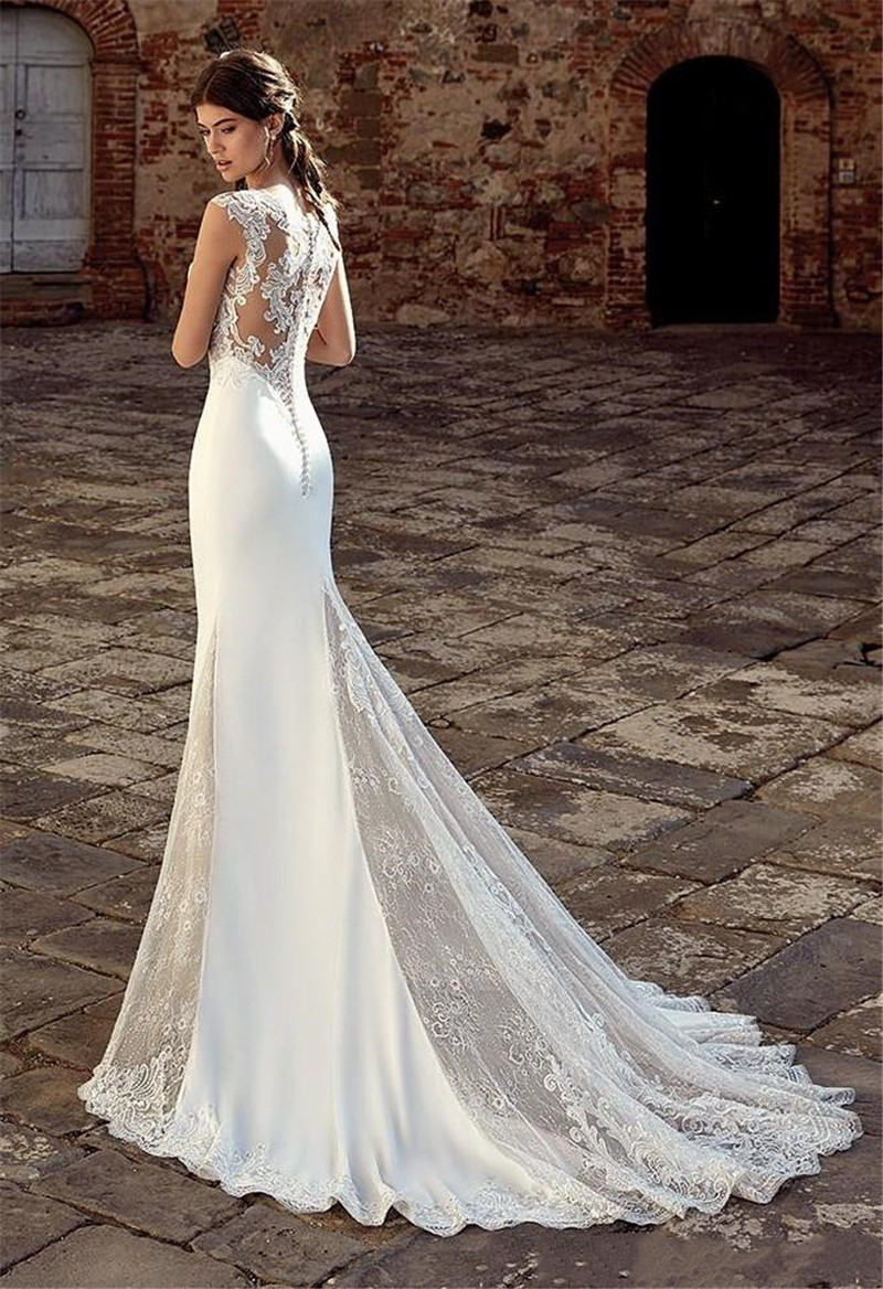 Vintage Lace Appliques Mermaid Wedding Dress Sleeves Sweetheart Floor Length Long Train Backless Sleeveless Simple And Stylish Custom Made Bridal Robe