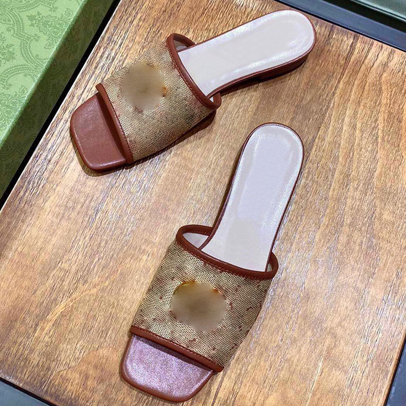 Designer-flat slipper womens sandal Novelty printing Cotton Checkered Fabric cloth Denim button Scuffs shoe outdoor Lawn women shoes Moccasi, Red
Designer-flat slipper womens sandal Novelty printing Cotton Checkered Fabric cloth Denim button Scuffs shoe outdoor Lawn women shoes Moccasi, Red