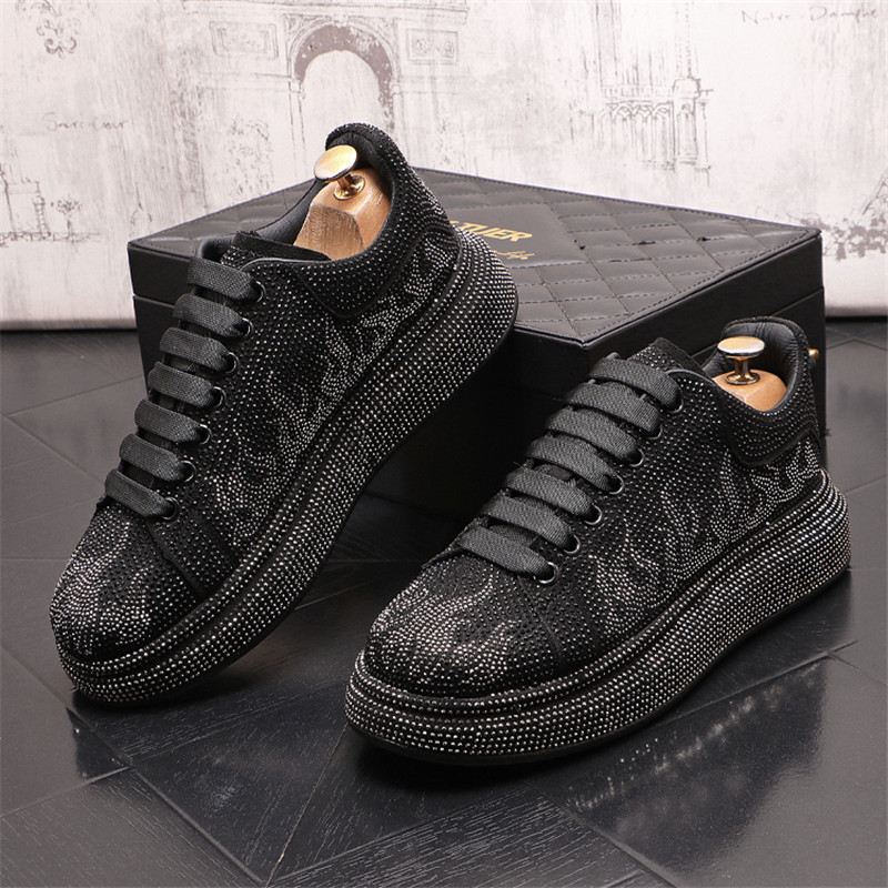 Italian gold shiny Rhinestone Designer Shoes Men High Quality Hip Hop Mens Shoe Casual Luxury Famous Leather Tops business Dress Shoes, Black gold
Italian gold shiny Rhinestone Designer Shoes Men High Quality Hip Hop Mens Shoe Casual Luxury Famous Leather Tops business Dress Shoes, Black gold