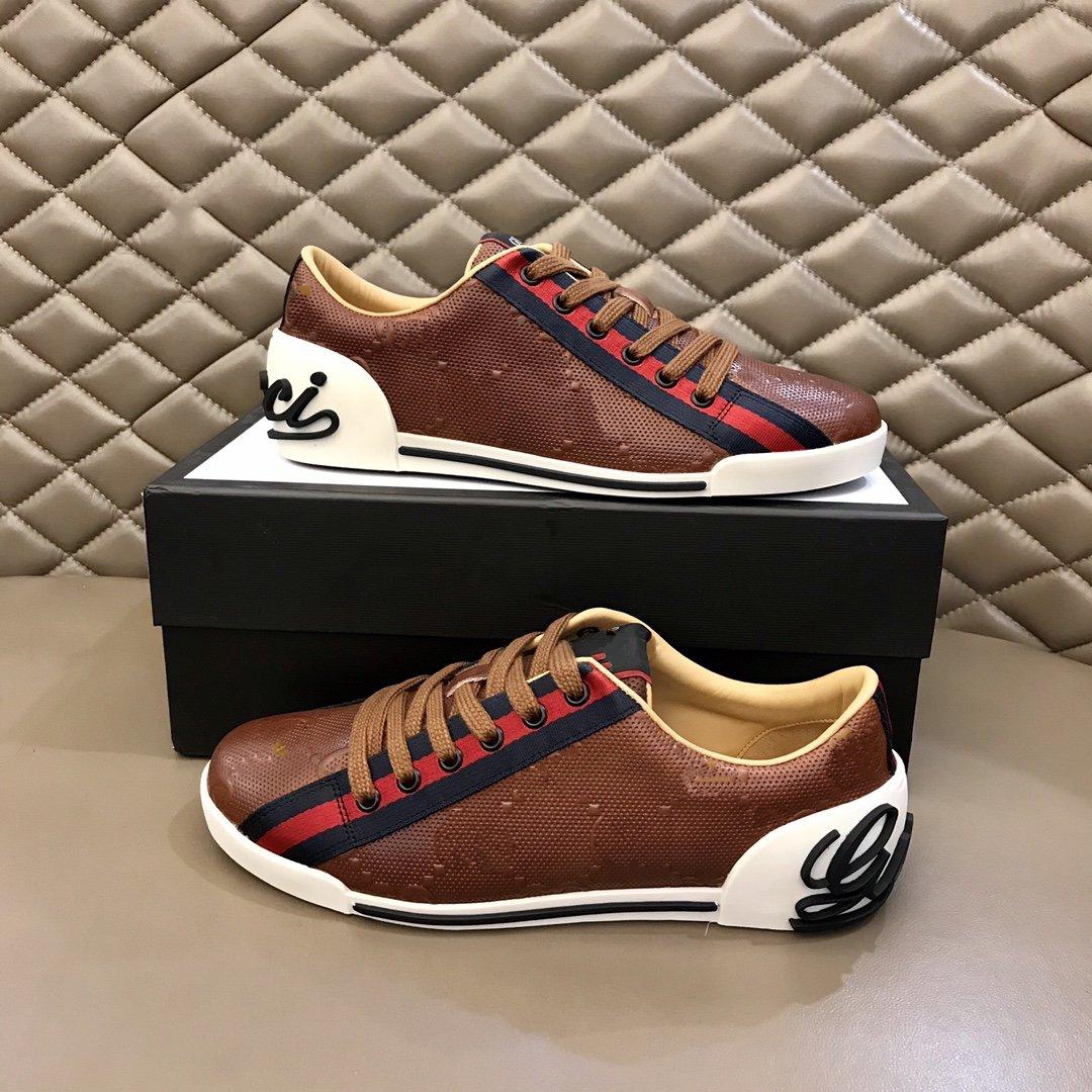 2022 mens designer shoes letter printed luxury fashion casual black men sports sneakers high quality real picture rmbb0003
2022 mens designer shoes letter printed luxury fashion casual black men sports sneakers high quality real picture rmbb0003