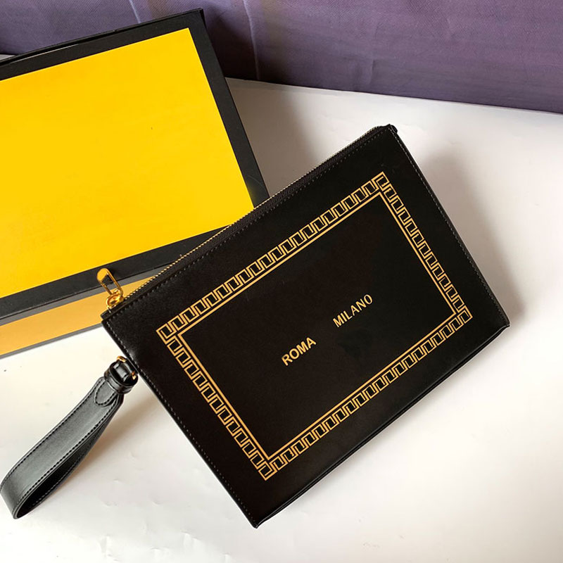 Men Flat Hand Bag Fashion Clutch Bags Wrist Chain Handbag Cardholder Purse High Quality Genuine Bags Card Case Inside Classic Characters Lettered Printing, Box 
Men Flat Hand Bag Fashion Clutch Bags Wrist Chain Handbag Cardholder Purse High Quality Genuine Bags Card Case Inside Classic Characters Lettered Printing, Box