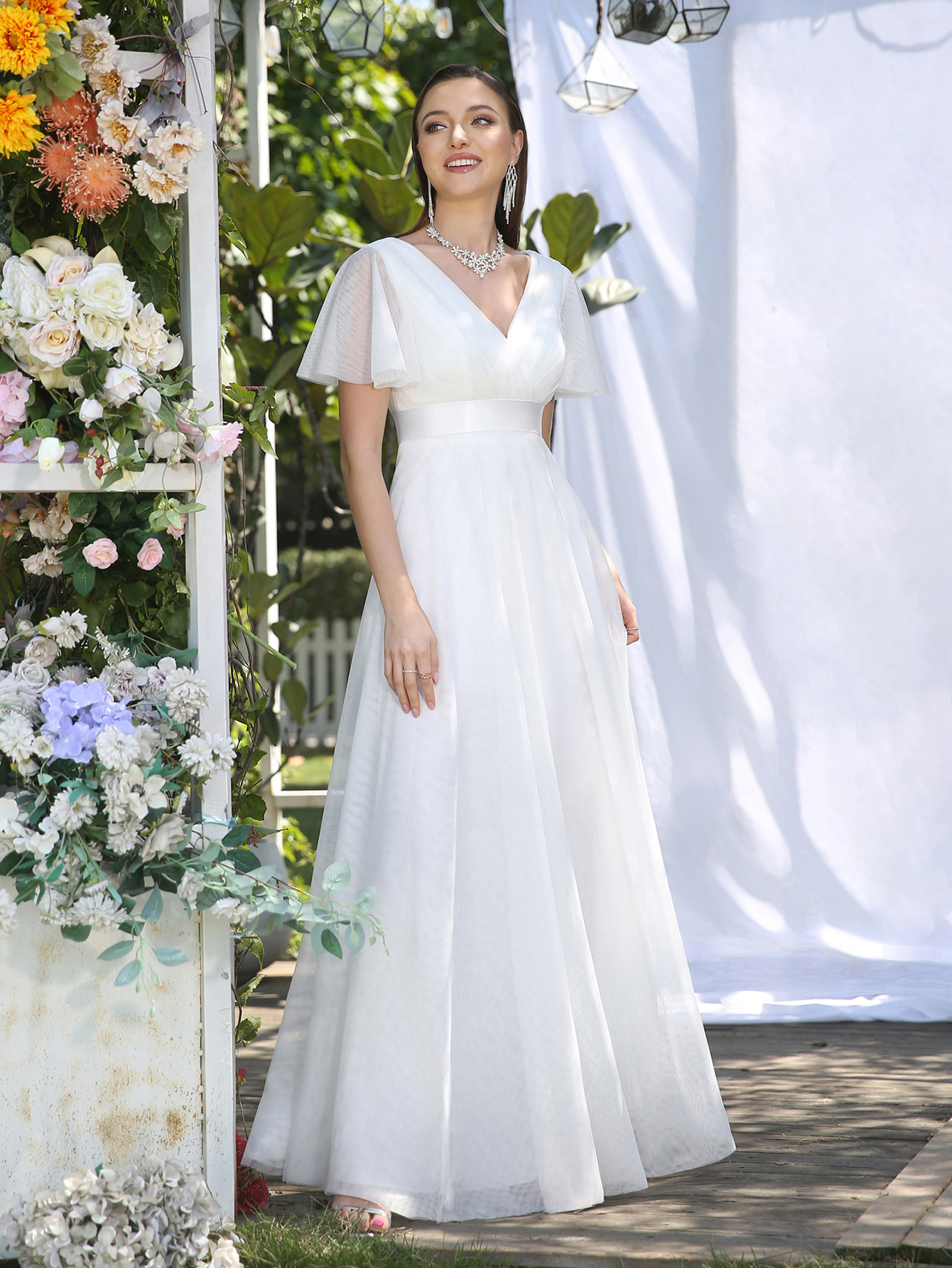 Beige V Neck Tulle A Line Beach Summer Wedding Dresses Women Elegant Flare Short Sleeves Ribbon Belt Ruched Floor Length Bridal Gowns Vestido Largo Cp