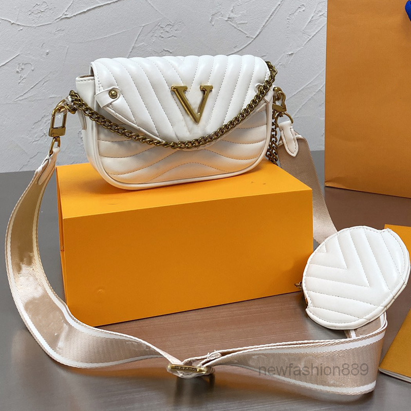Shoulder Bags Designer Gold Chain Bag Cross body Women Straddle Flip Handbags Stripes Leather bag Small Round Zero Wallet tops quality, Red
Shoulder Bags Designer Gold Chain Bag Cross body Women Straddle Flip Handbags Stripes Leather bag Small Round Zero Wallet tops quality, Red