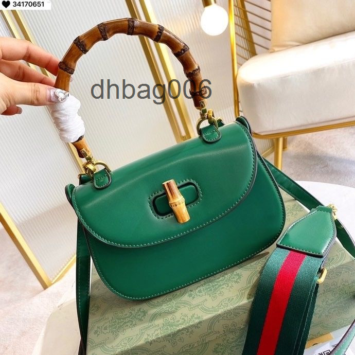 Totes 2022 Designer Bags G Bag Bamboo Bag Fashionable Slubby Style Minority Retro One Shoulder Messenger Small QYLN
Totes 2022 Designer Bags G Bag Bamboo Bag Fashionable Slubby Style Minority Retro One Shoulder Messenger Small QYLN