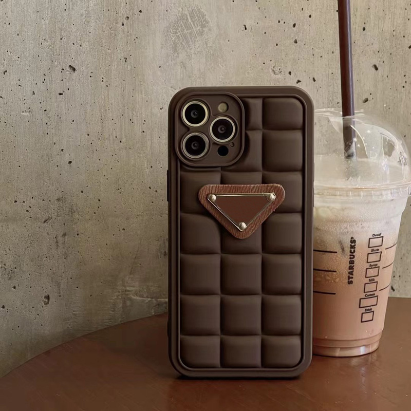 2022 Luxury Designer Iphone Case New Women Designer Phone Cases Mens Block Protective Shell Designers For 13 12 11 Pro Max X Xs Xr D228012F, Brown
2022 Luxury Designer Iphone Case New Women Designer Phone Cases Mens Block Protective Shell Designers For 13 12 11 Pro Max X Xs Xr D228012F, Brown