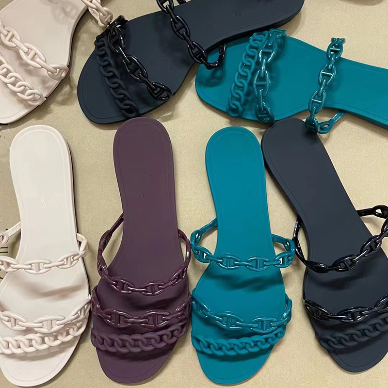 Designer Sandals Women Slippers Chaine d'Ancre Sandals Slides Flat Shoes Black chain Girls Summer Beach Outdoor Flip Flops With Box US10 NO18, Socks
Designer Sandals Women Slippers Chaine d'Ancre Sandals Slides Flat Shoes Black chain Girls Summer Beach Outdoor Flip Flops With Box US10 NO18, Socks