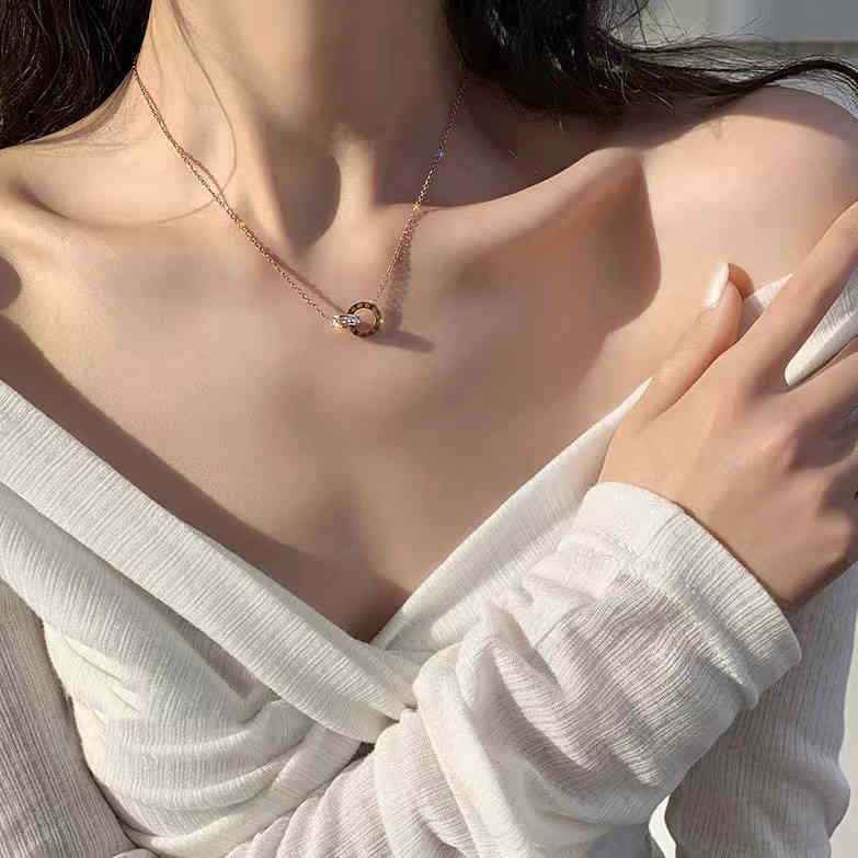 designer Compare with the original CTitanium steel light luxury double ring interlocking Roman numeral diamond clavicle Necklace Gift
designer Compare with the original CTitanium steel light luxury double ring interlocking Roman numeral diamond clavicle Necklace Gift