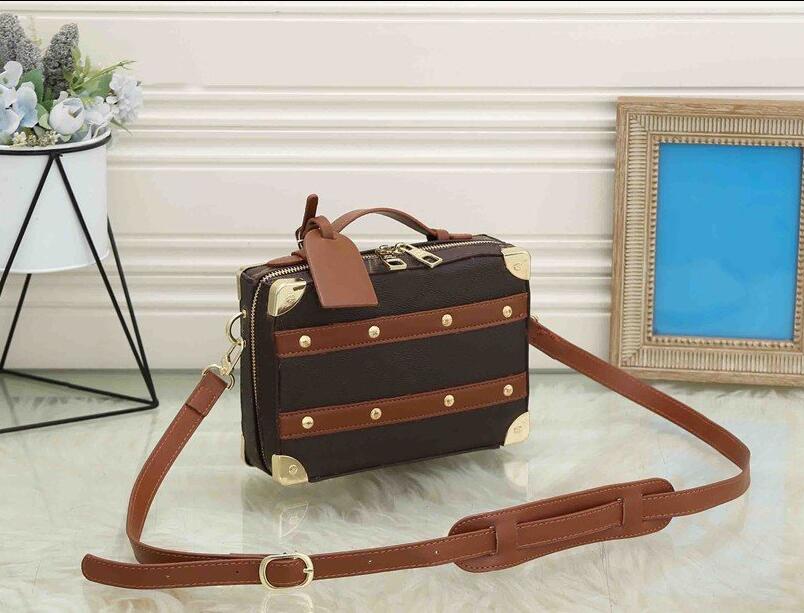 Luxury tote bag Petite Malle Shoulder Handbags box Trunk pocket Woman Evening crossbody Bag Leather Designer Embossing Clutch Messenger wallet Shopping purse, Black floral
Luxury tote bag Petite Malle Shoulder Handbags box Trunk pocket Woman Evening crossbody Bag Leather Designer Embossing Clutch Messenger wallet Shopping purse, Black floral