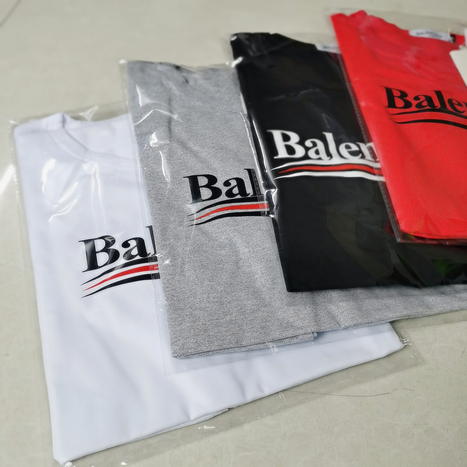 Mens t-shirts 2022 summer cotton high quality custom clothing top designer t shirt women' luxury hip hop outdoor couples Balancaiga short sleeves tees, Size do not sell
Mens t-shirts 2022 summer cotton high quality custom clothing top designer t shirt women' luxury hip hop outdoor couples Balancaiga short sleeves tees, Size do not sell