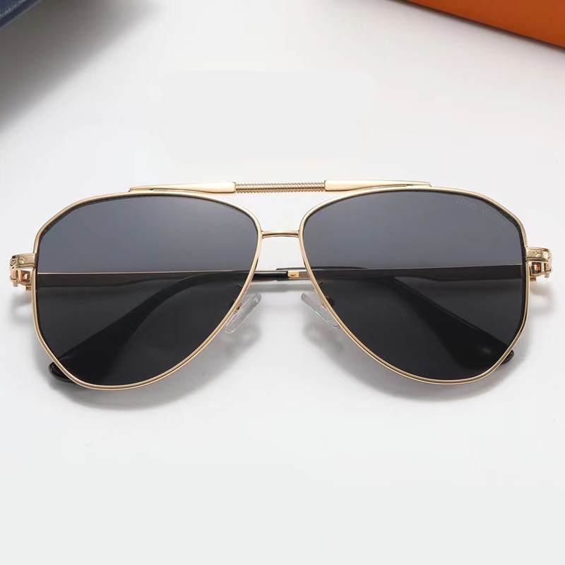 2022 sunmer Hot Luxury new Brand Polarized Sunglasses Men Women Pilot Sunglasses UV400 Eyewear Glasses Metal Frame Polaroid Lens wish box
2022 sunmer Hot Luxury new Brand Polarized Sunglasses Men Women Pilot Sunglasses UV400 Eyewear Glasses Metal Frame Polaroid Lens wish box