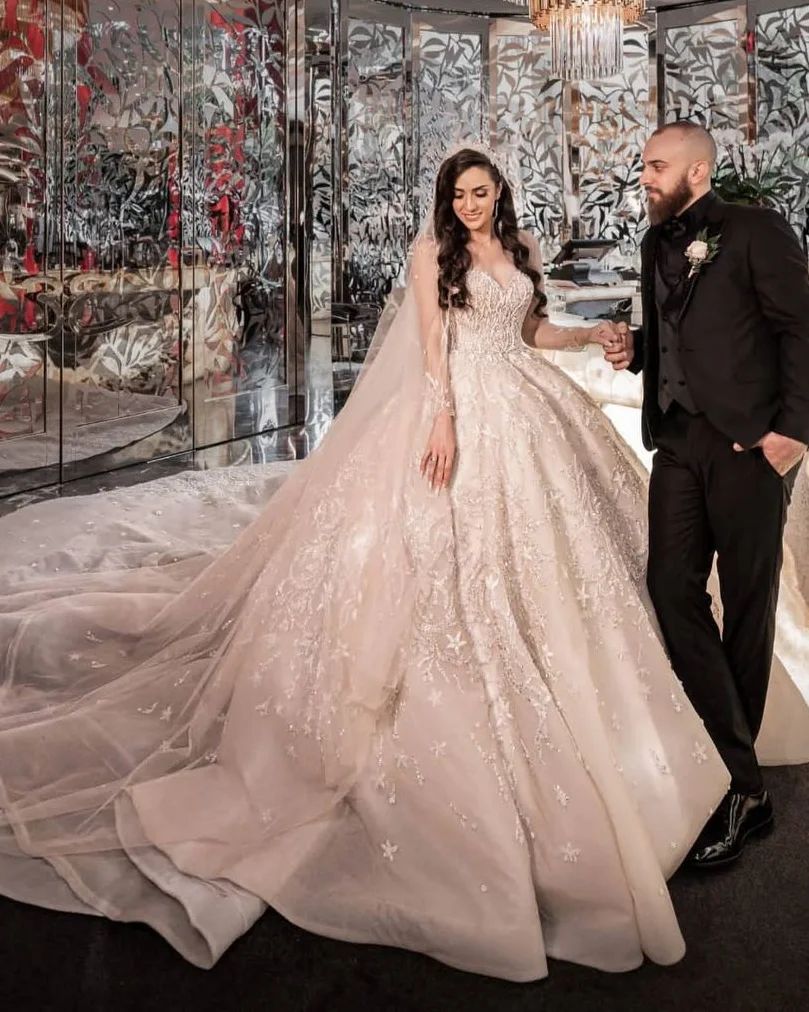 Wedding Dress Luxury 3D Lace Long Sleeve Bride Dresses Vestido Casamento Pleats Beads Sweep Train Bridal Gowns