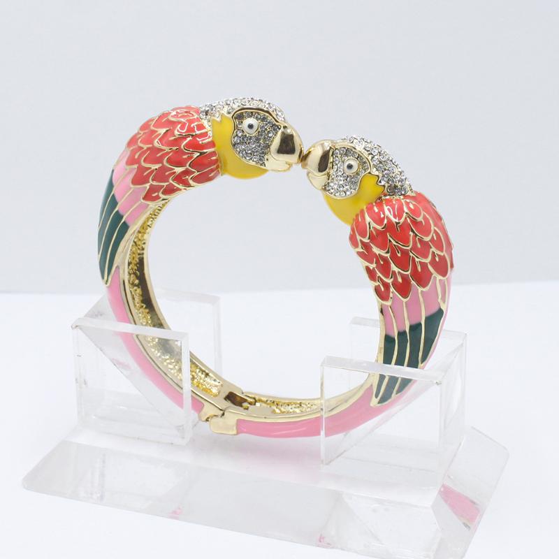 Bangle GrayBirds Fashion Enamel Epoxy Crystal Double Heads Animal Parrot Peacock Bracelets Cuff Bangles Luxury Jewelry For Women
Bangle GrayBirds Fashion Enamel Epoxy Crystal Double Heads Animal Parrot Peacock Bracelets Cuff Bangles Luxury Jewelry For Women