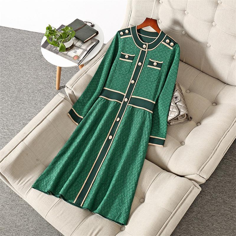 Casual Dresses 2022 Srping Autumn Women Lurex Knitted Sweater Dress Color Block Gold Button Brand Long Sleeve Sexy Green Blue
Casual Dresses 2022 Srping Autumn Women Lurex Knitted Sweater Dress Color Block Gold Button Brand Long Sleeve Sexy Green Blue