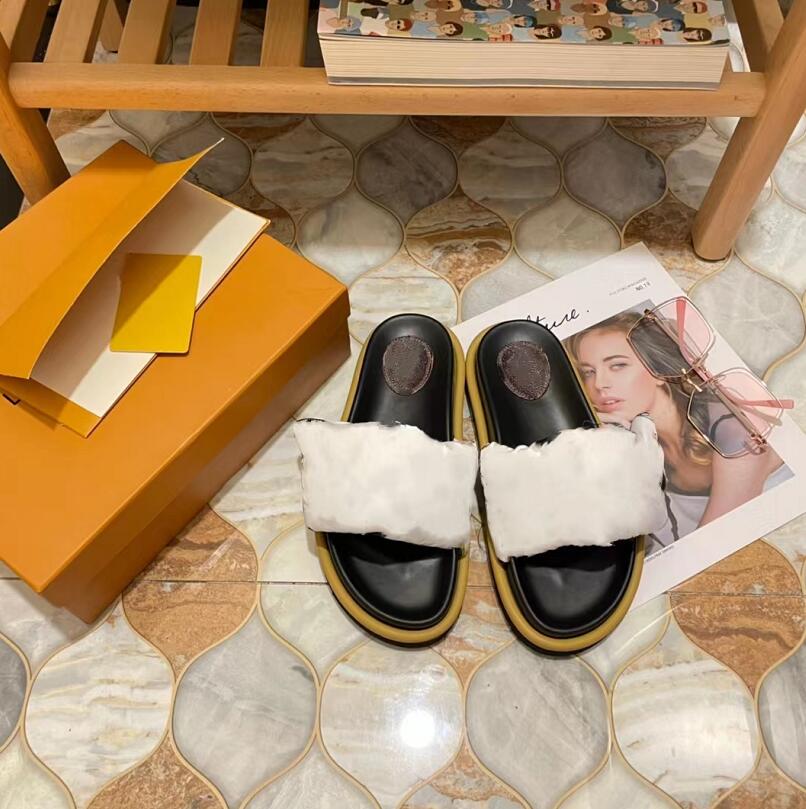 Women Nylon Printing Slipper Summer Flats Velcro Sandal Luxury Lady Feather Filling Slippers Designer Shoes Genuine Leather Sole Flip-Flops Beach Sandals, Not sold separately
Women Nylon Printing Slipper Summer Flats Velcro Sandal Luxury Lady Feather Filling Slippers Designer Shoes Genuine Leather Sole Flip-Flops Beach Sandals, Not sold separately