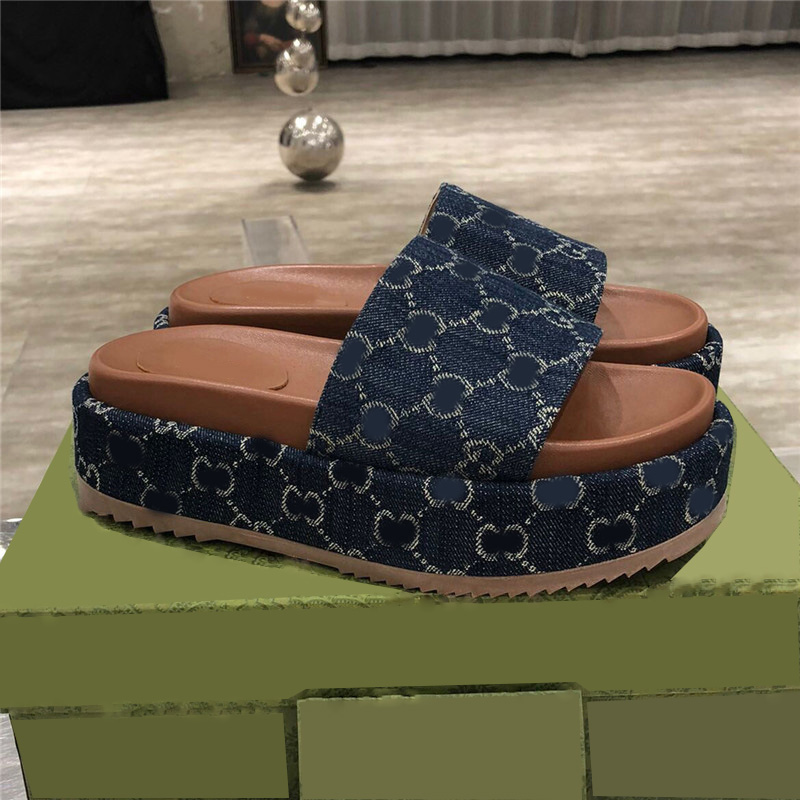 Designer Slippers Platform Slippers Denim Slipper Classic Women Sandals Embroidered Letter Sandal Thick Bottom Wedge Shoes Rubber Flip Flops, Color13
Designer Slippers Platform Slippers Denim Slipper Classic Women Sandals Embroidered Letter Sandal Thick Bottom Wedge Shoes Rubber Flip Flops, Color13
