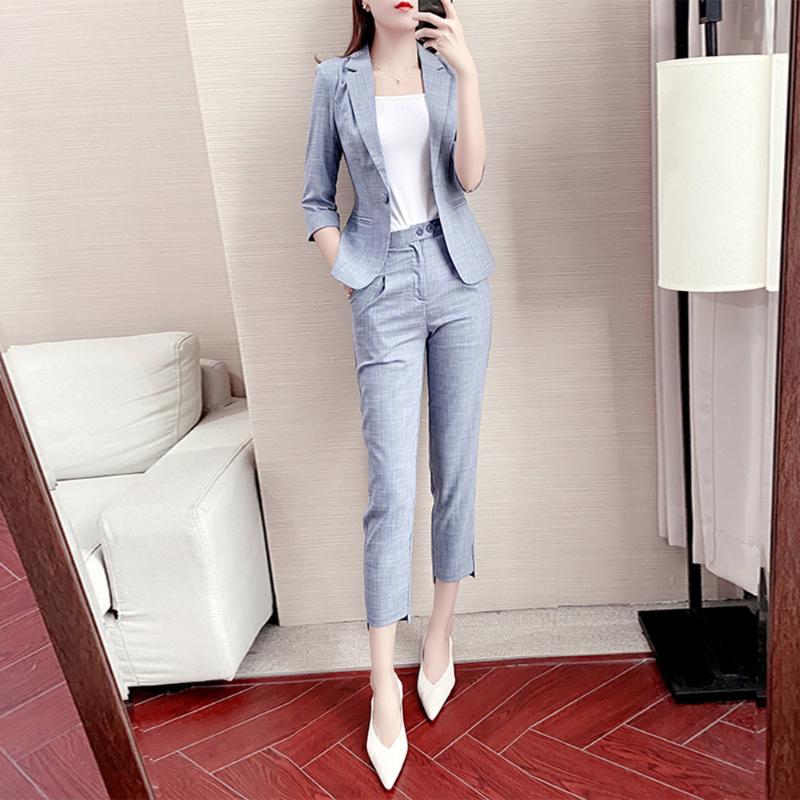 Women' Two Piece Pants Vintage British Style Pantsuits Office Ladies Nine-point Single Buckle Suit Jacket Female 2022 Summer Casual SetWome, Light blue set
Women' Two Piece Pants Vintage British Style Pantsuits Office Ladies Nine-point Single Buckle Suit Jacket Female 2022 Summer Casual SetWome, Light blue set