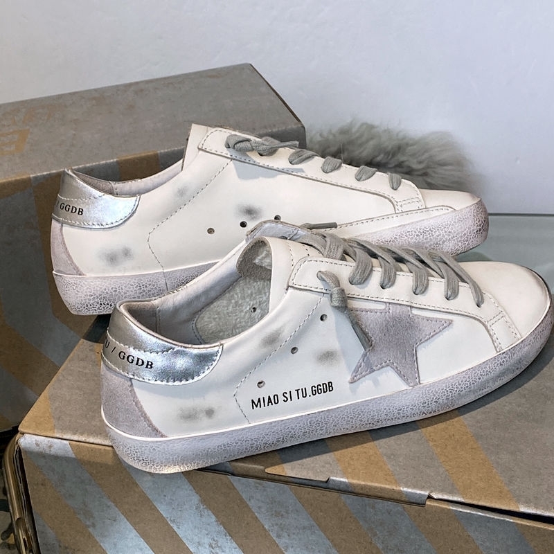 Trendy Casual Goldens Shoes Goose High Version Star Leather Small White Versatile Sports Dirty Student Board Men's and Women's Lovers, Classic silver tail silver star-35
Trendy Casual Goldens Shoes Goose High Version Star Leather Small White Versatile Sports Dirty Student Board Men's and Women's Lovers, Classic silver tail silver star-35