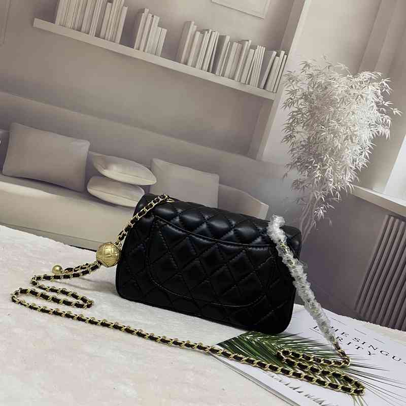 Designer Handbag Shoulder Chain Bag Clutch Flap Totes Bags Wallet Check Velour Thread Purse Double Letters Solid Hasp Waist Square Stripes Women Luxury Handbags, With box
Designer Handbag Shoulder Chain Bag Clutch Flap Totes Bags Wallet Check Velour Thread Purse Double Letters Solid Hasp Waist Square Stripes Women Luxury Handbags, With box