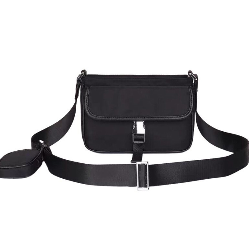 Top quality Nylon Handbags Womens Men Tote Crossbody Bags Luxury Designer woman fashion shopping Canvas Shoulder Bag Parachute Fabric man Camera Cases Handbag 3 in 1, Black
Top quality Nylon Handbags Womens Men Tote Crossbody Bags Luxury Designer woman fashion shopping Canvas Shoulder Bag Parachute Fabric man Camera Cases Handbag 3 in 1, Black