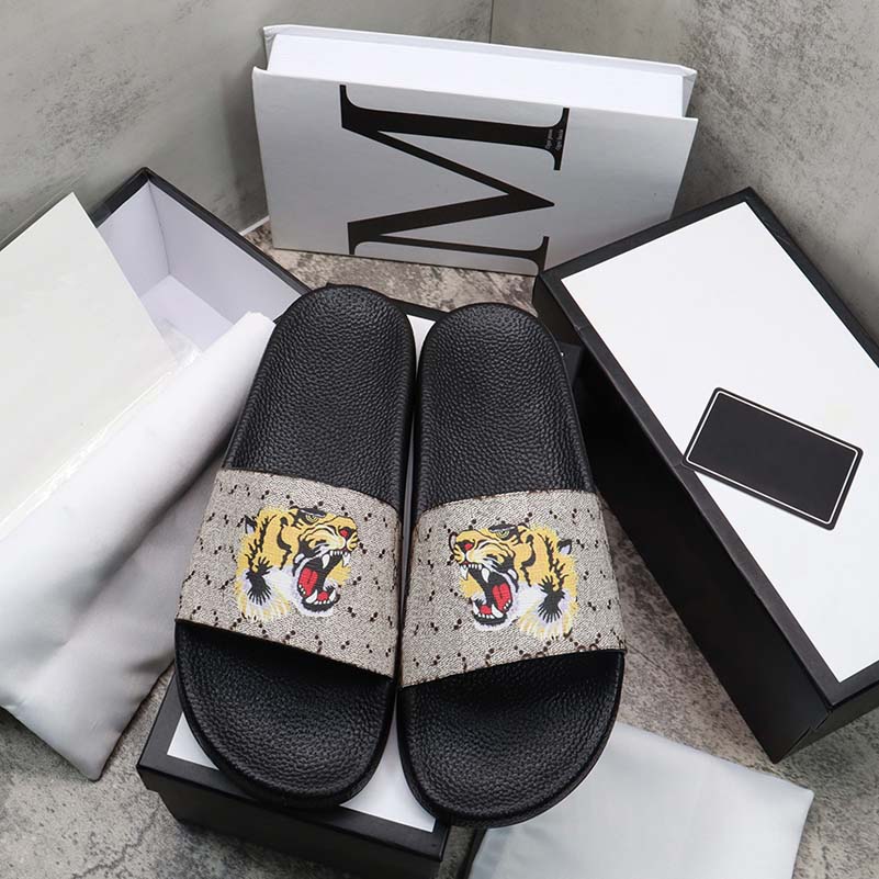 2022Newest men women fashion slippers luxury slides summer flat slipper trendy leather rubber sandal mens beach slide US 5-12 09