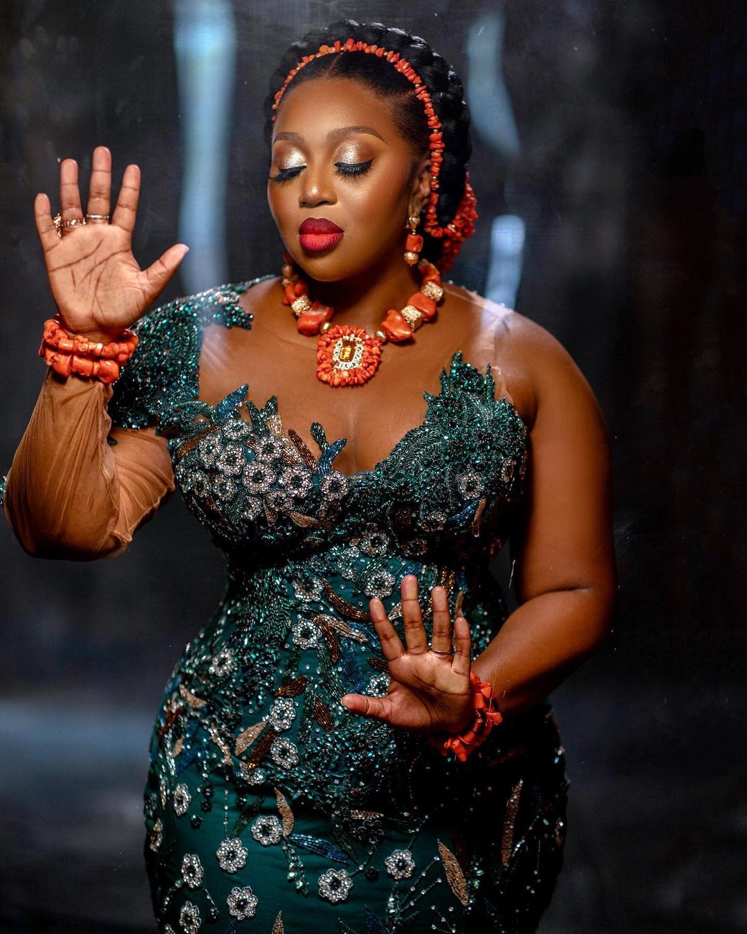 2022 Plus Size Arabic Aso Ebi Dark Green Mermaid Prom Dresses Beaded Crystals Evening Formal Party Second Reception Birthday Engagement Gowns Dress ZJ