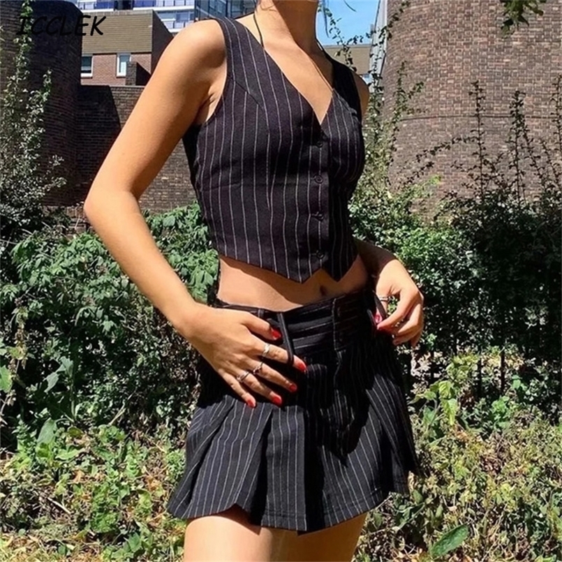 Women' Vest Blazers Striped Crop Tops and Blouses Single Breasted Sleeveless Femme Tanks Vintage Slim V neck Fashion Spring Top 220402, Black top
Women' Vest Blazers Striped Crop Tops and Blouses Single Breasted Sleeveless Femme Tanks Vintage Slim V neck Fashion Spring Top 220402, Black top