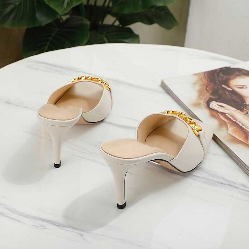 Elegant temperament outer wear Baotou pointed sandals and slippers women 2020 spring bow patent leather stiletto high heel half slippers